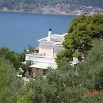 アパートホテル Evlalia &