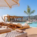 Evlalia & Apart-hotel Skopelos Town