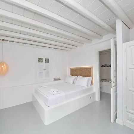 Evlalia & Aparthotel