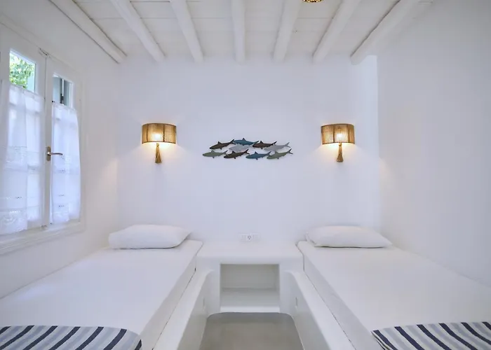 Evlalia & Città di Skopelos