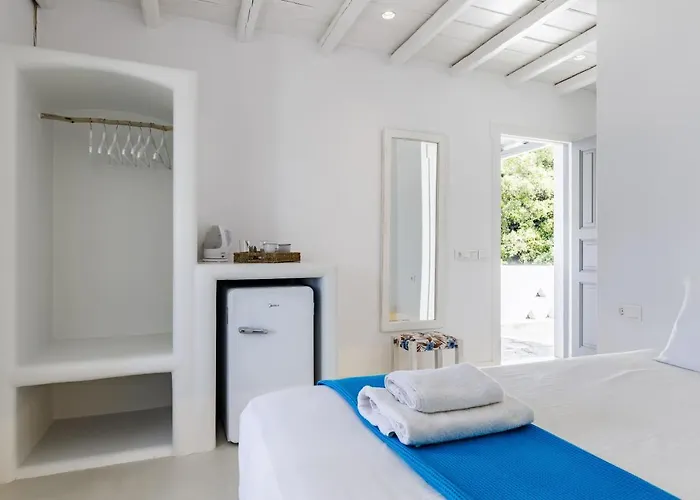 Evlalia & Città di Skopelos