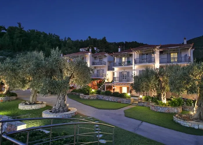 Evlalia & Aparthotel 4*