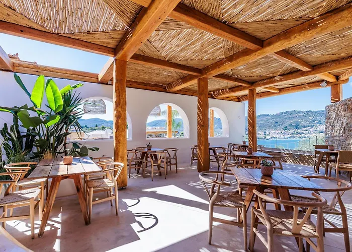 Evlalia Studios&villas